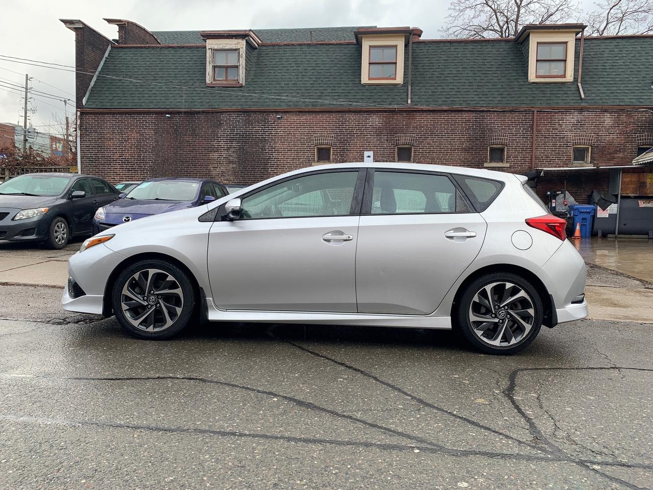 2018 Toyota Corolla CVT iM Photo