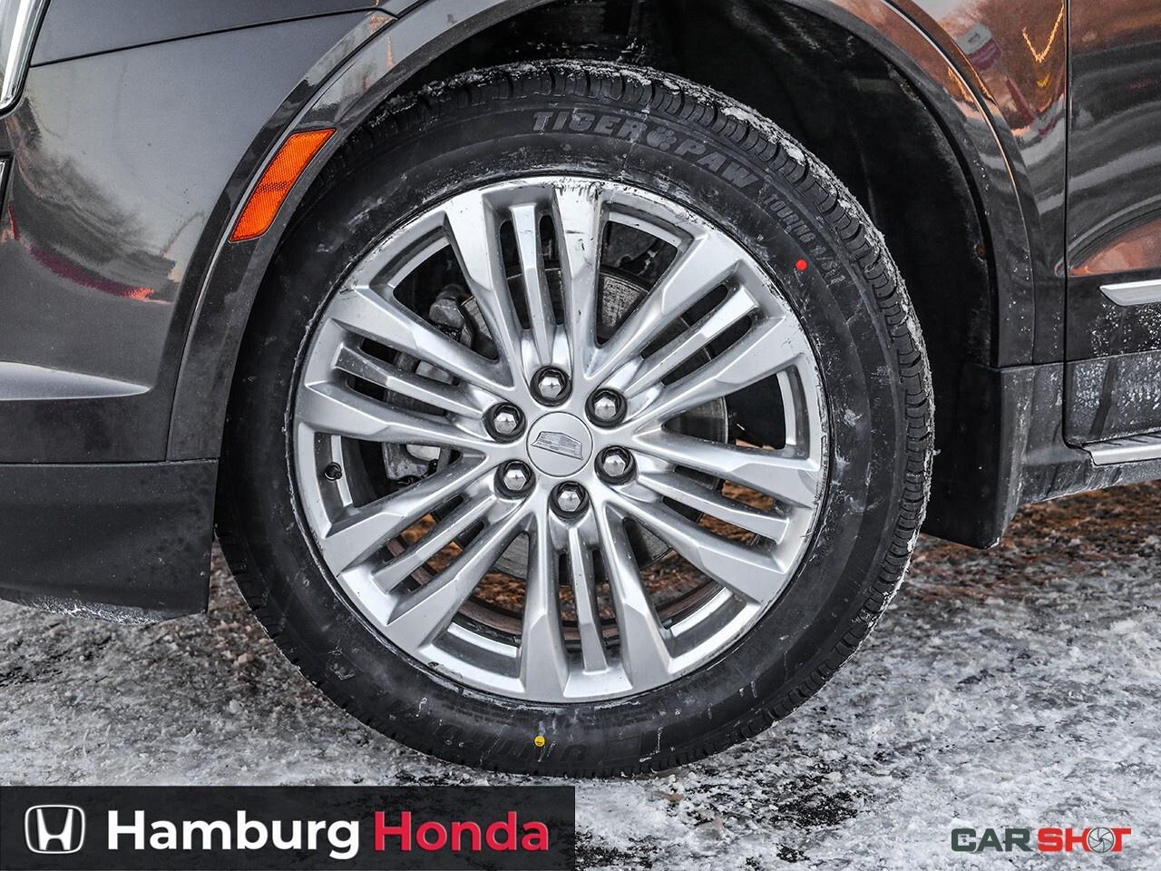 2017 Cadillac XT5 VdpUrlEn Photo