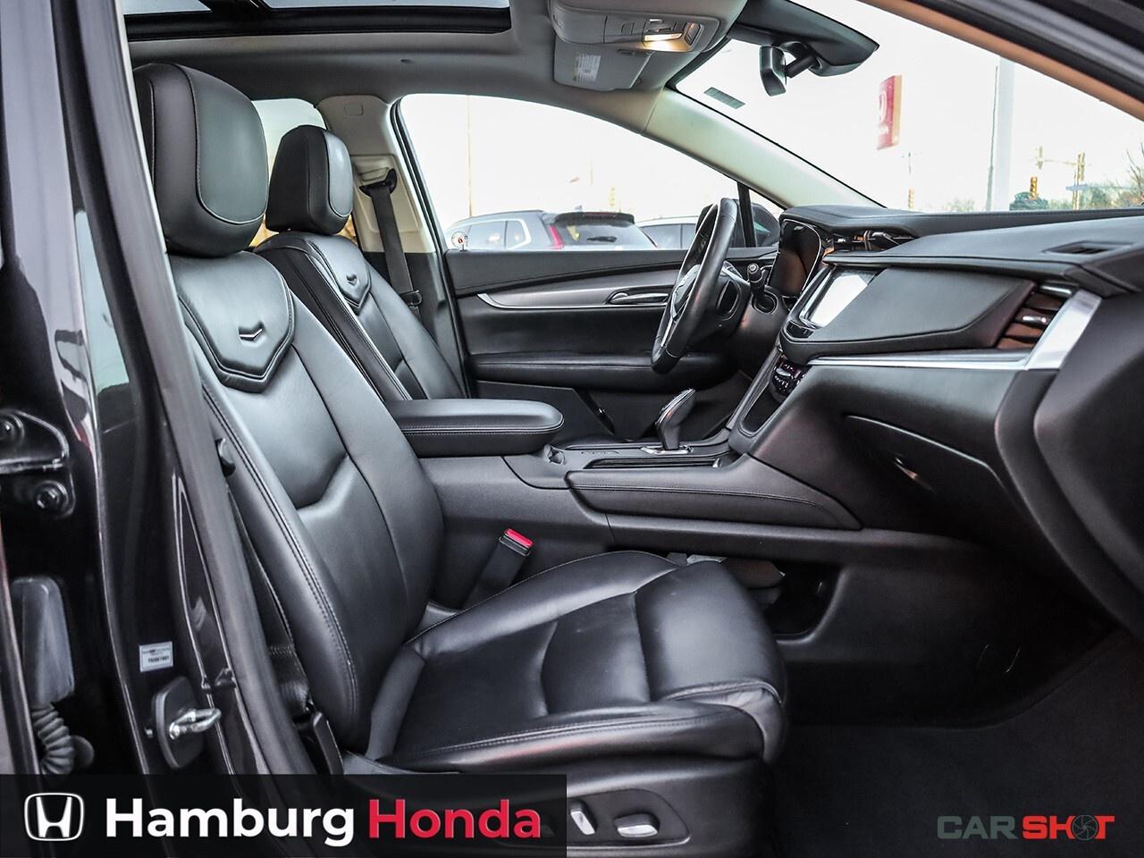 2017 Cadillac XT5 VdpUrlEn Photo