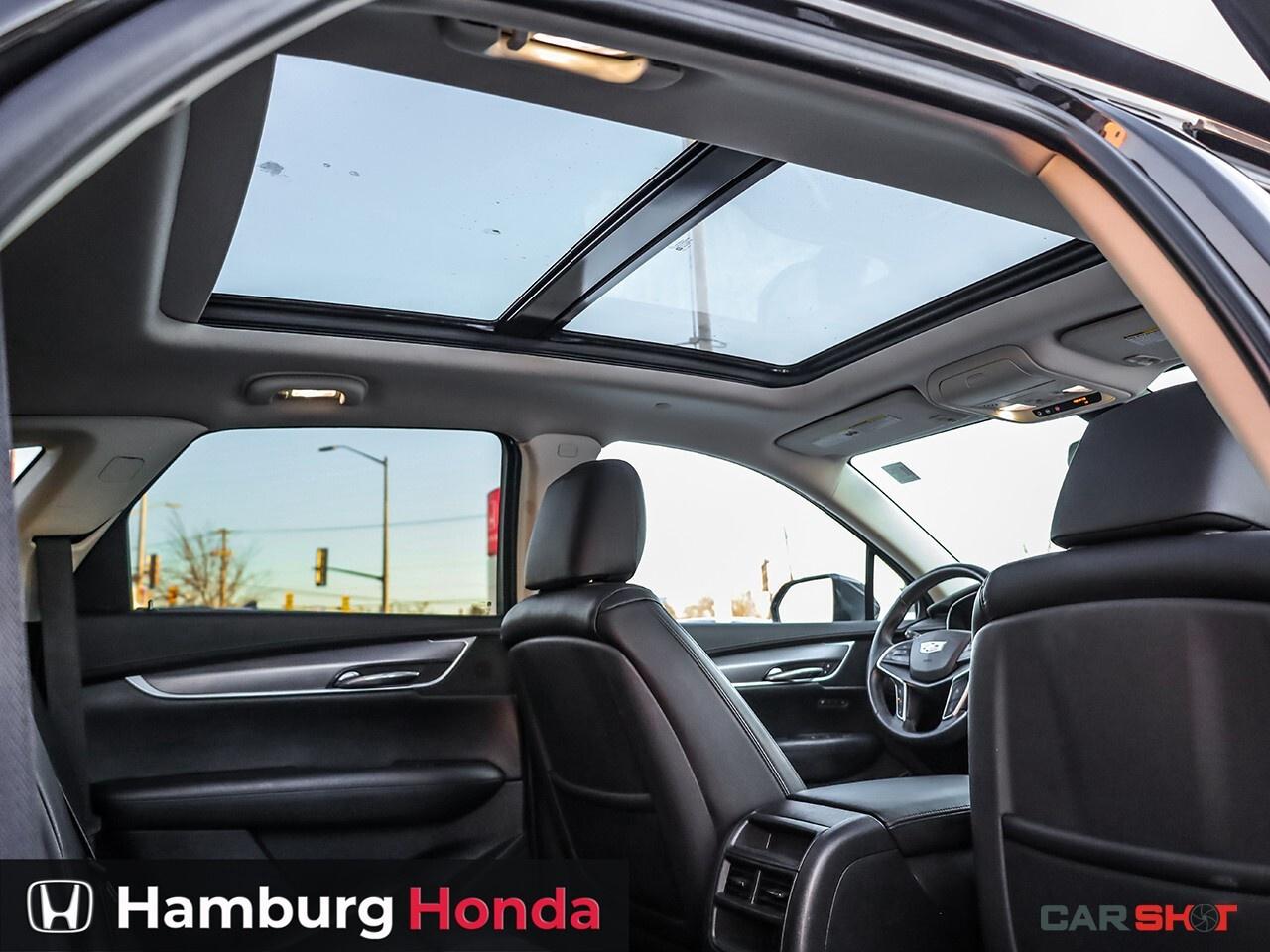 2017 Cadillac XT5 VdpUrlEn Photo