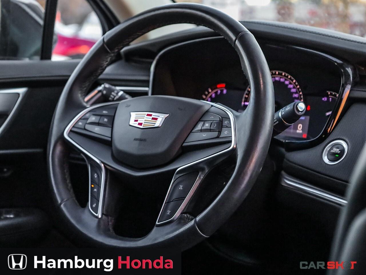 2017 Cadillac XT5 VdpUrlEn Photo