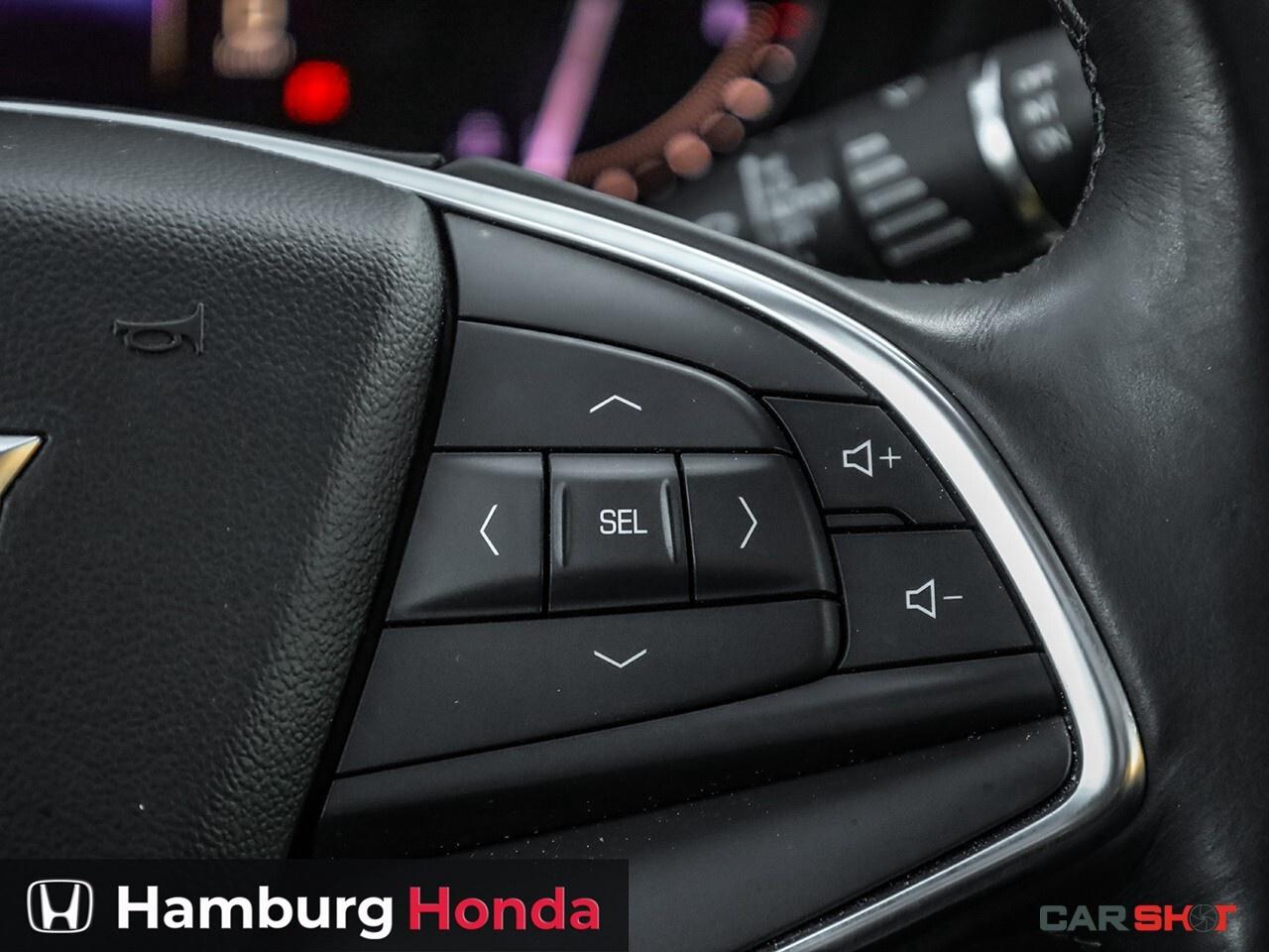 2017 Cadillac XT5 VdpUrlEn Photo