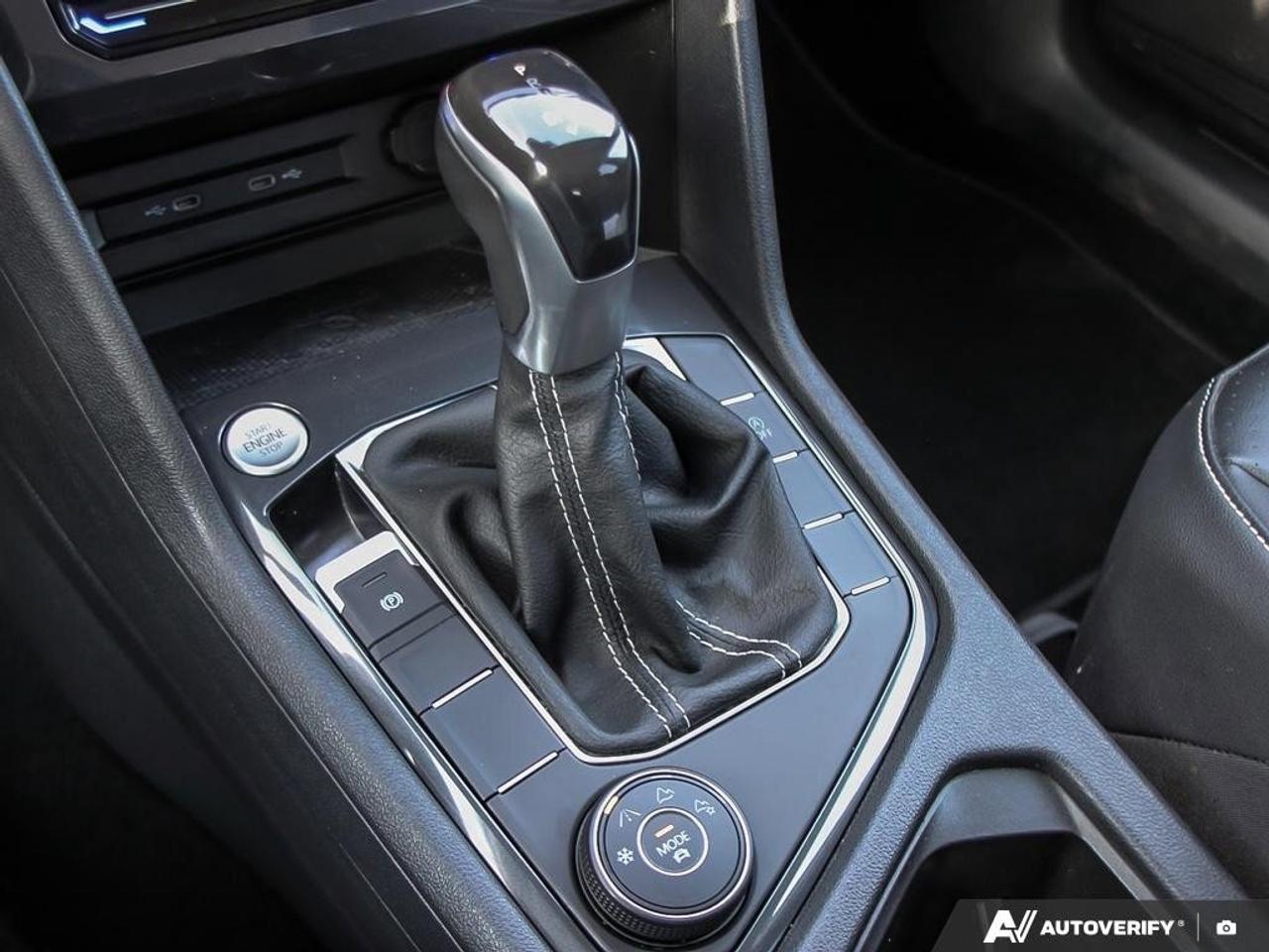 2022 Volkswagen Tiguan ComfortlineAWD, ACCIDENT-FREE, HTD SEATS, HTD WHEE Photo