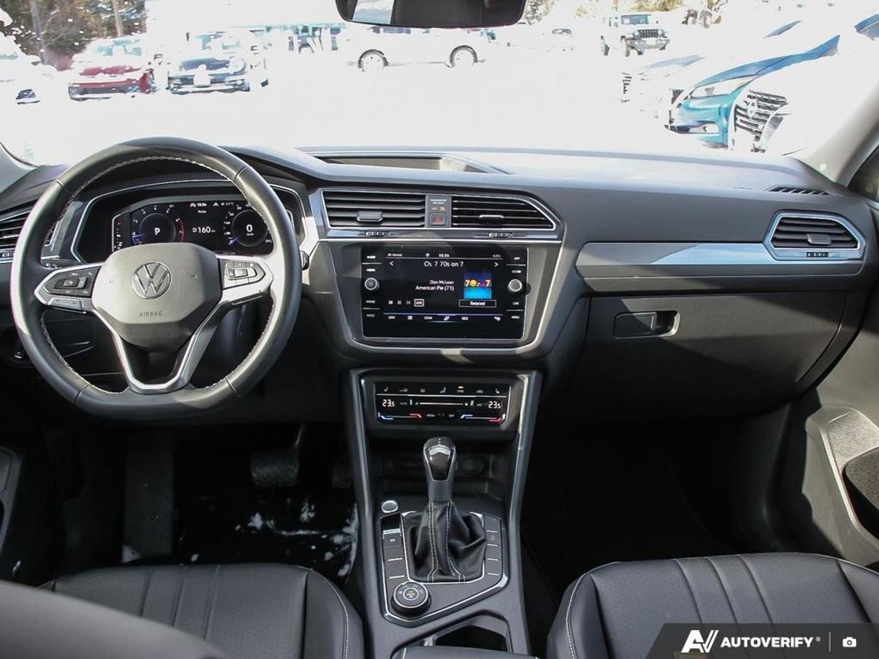 2022 Volkswagen Tiguan ComfortlineAWD, ACCIDENT-FREE, HTD SEATS, HTD WHEE Photo