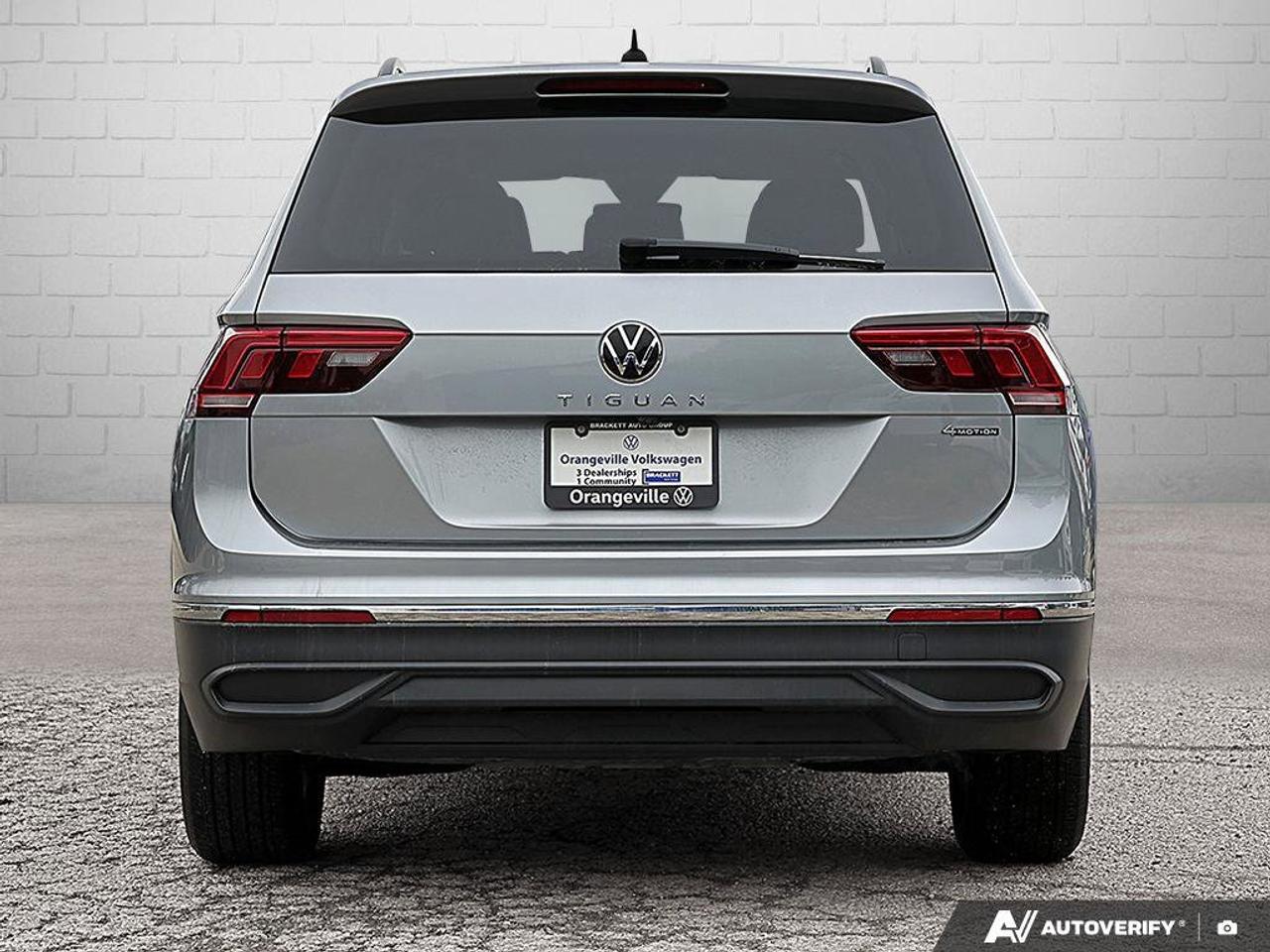 2022 Volkswagen Tiguan ComfortlineAWD, ACCIDENT-FREE, HTD SEATS, HTD WHEE Photo4
