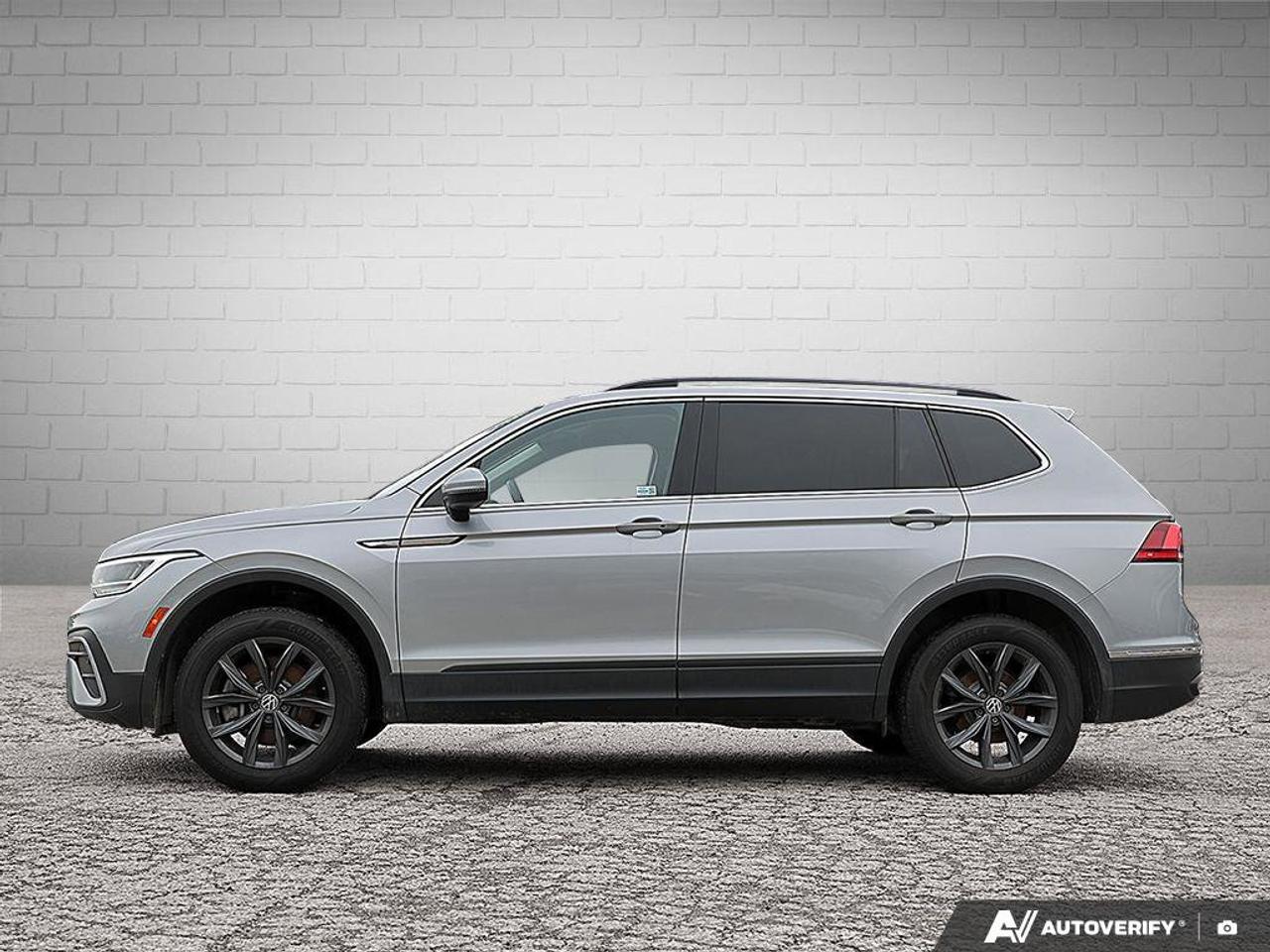 2022 Volkswagen Tiguan ComfortlineAWD, ACCIDENT-FREE, HTD SEATS, HTD WHEE Photo