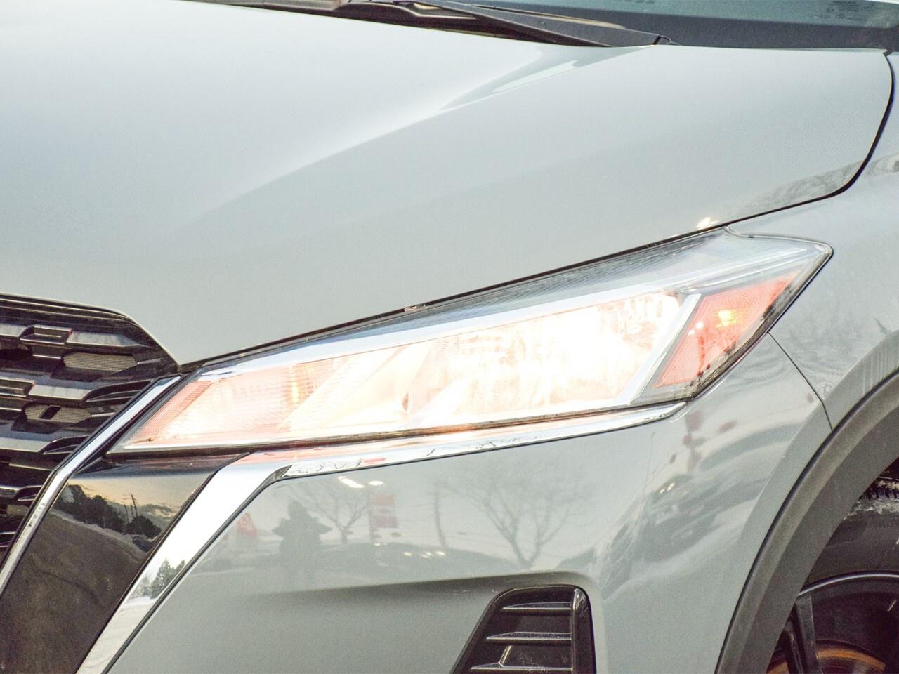 2023 Nissan Kicks SV FWD, APPLE CARPLAY, REMOTE START Photo