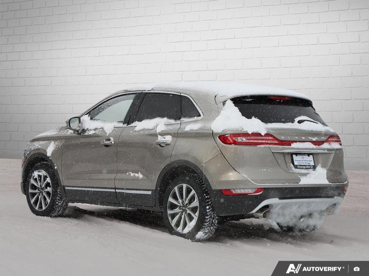 2019 Lincoln MKC ReserveCERTIFIED AS-TRADED, AWD, ACCIDENT-FREE, SU Photo