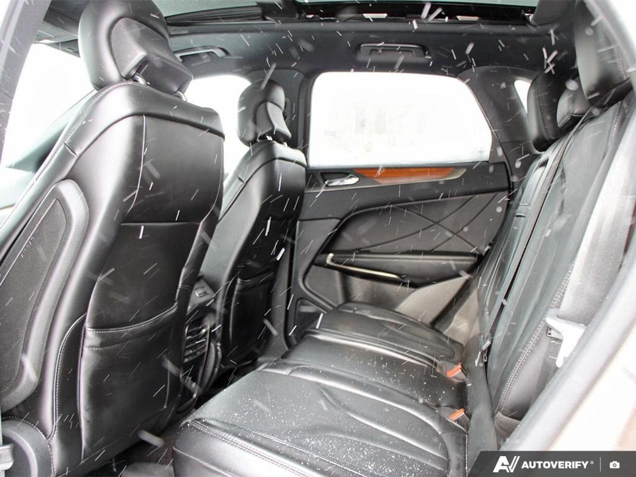 2019 Lincoln MKC ReserveCERTIFIED AS-TRADED, AWD, ACCIDENT-FREE, SU Photo