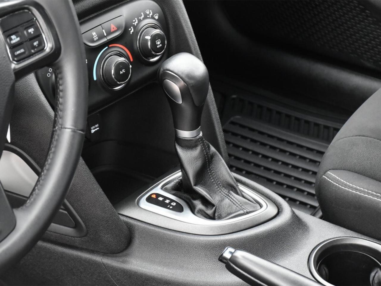 2014 Dodge Dart SXT   Bluetooth   Cruise Control   Alloy Wheels Photo