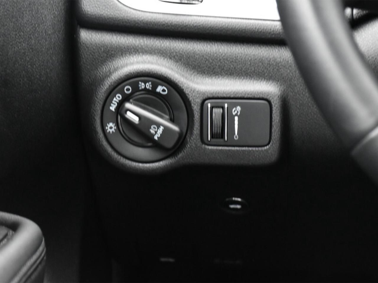 2014 Dodge Dart SXT   Bluetooth   Cruise Control   Alloy Wheels Photo