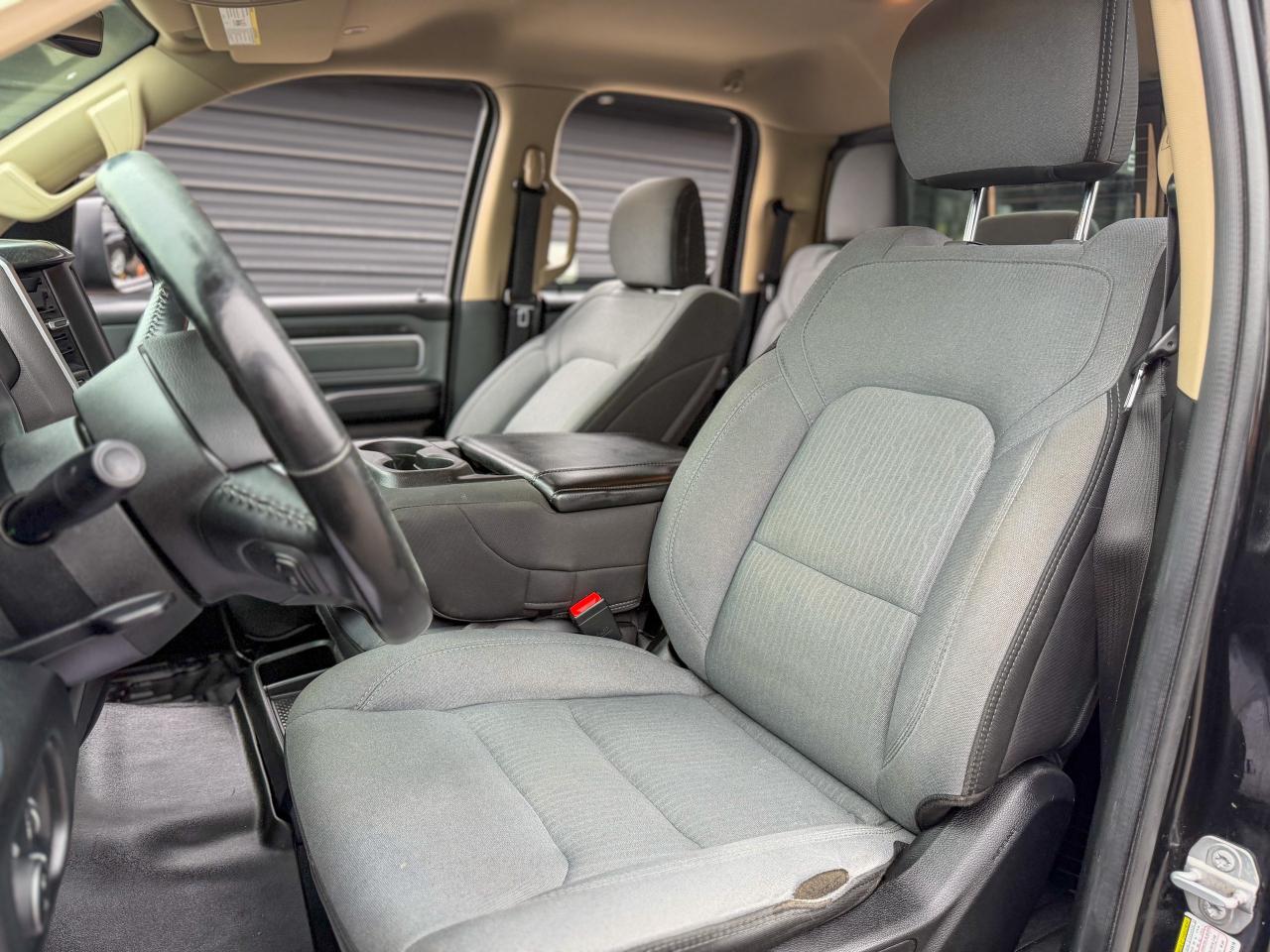 2019 RAM 1500 Big Horn 4x4 Quad Cab 6'4  Box Photo