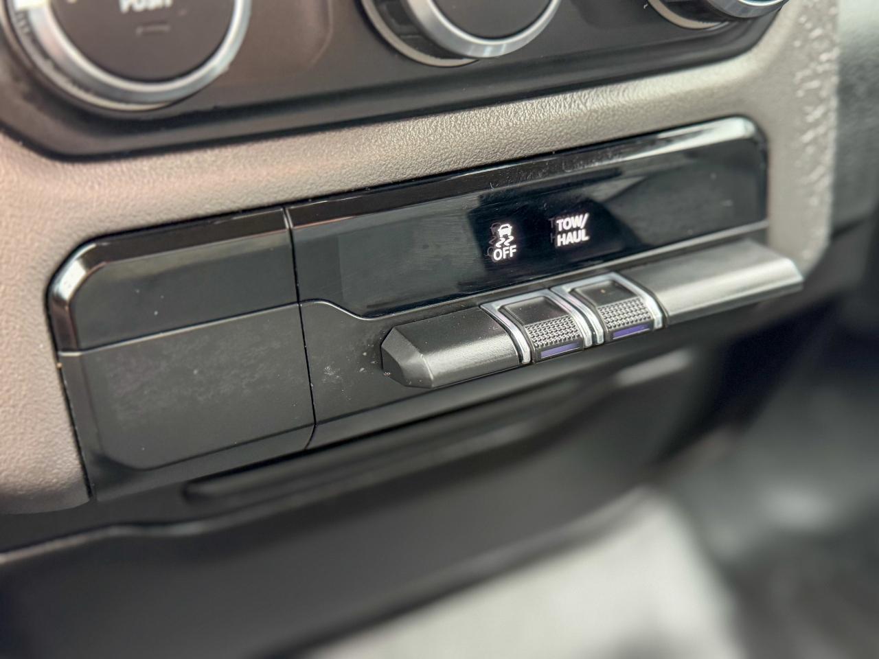 2019 RAM 1500 Big Horn 4x4 Quad Cab 6'4  Box Photo