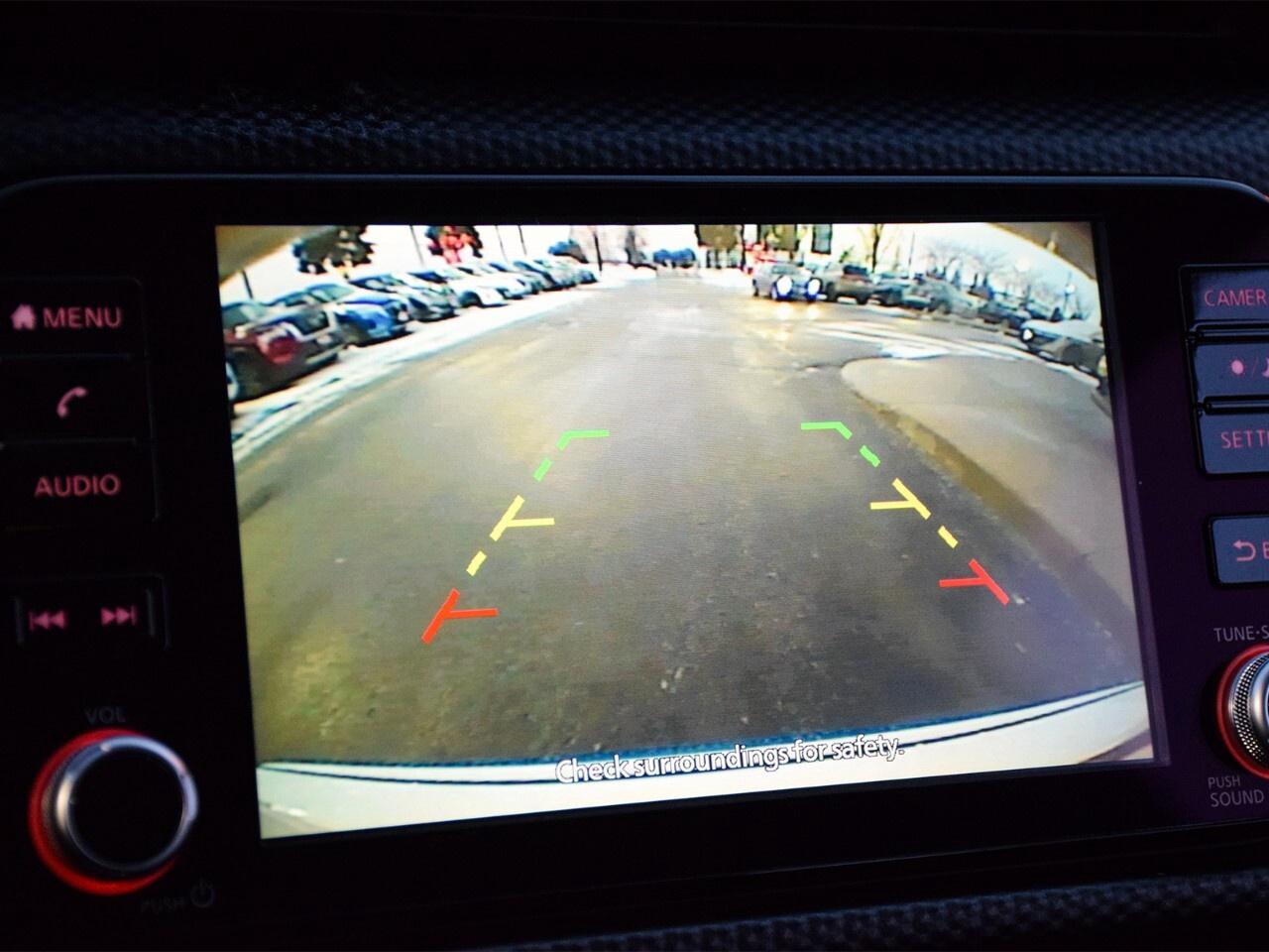 2023 Nissan Kicks SV FWD, LOW KMS, NEW BRAKES Photo