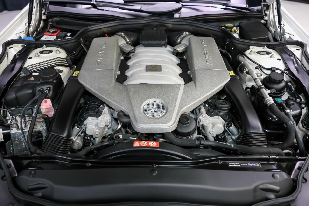 2011 Mercedes-Benz SL-Class SL 63 AMG ROADSTER 6.2L 518HP  PRISTINE CONDITION Photo