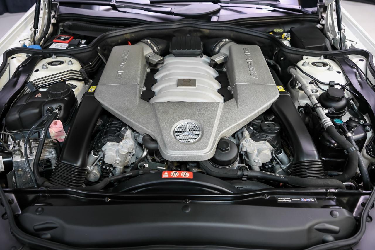 2011 Mercedes-Benz SL-Class SL 63 AMG ROADSTER 6.2L 518HP  PRISTINE CONDITION Photo