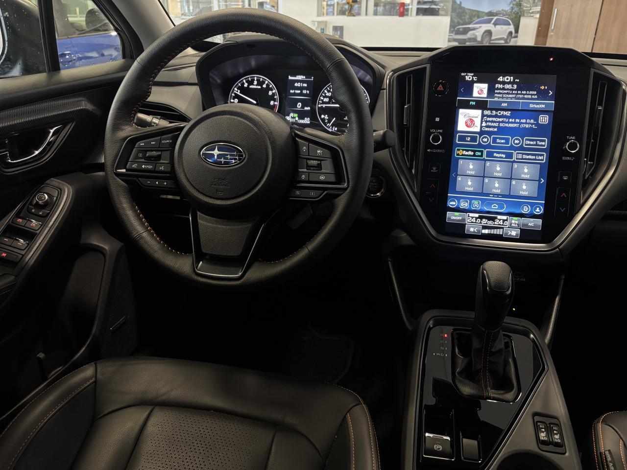 2024 Subaru Crosstrek LIMITED   ONE OWNER   CLEAN CARFAX   SUNROOF   NAV Photo