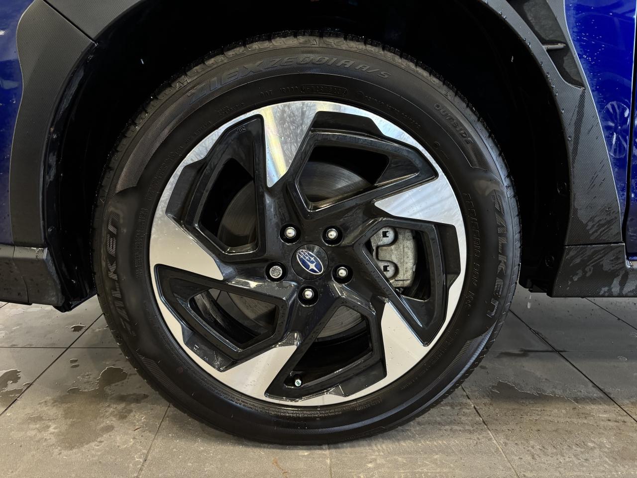 2024 Subaru Crosstrek LIMITED   ONE OWNER   CLEAN CARFAX   SUNROOF   NAV Photo