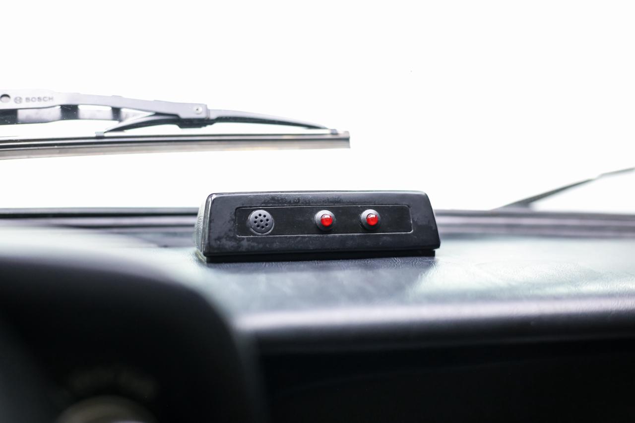 1973 BMW 2002 2.0L 125HP 4 SPEED MANUAL  RECAROSEATS POWERTRUNK Photo