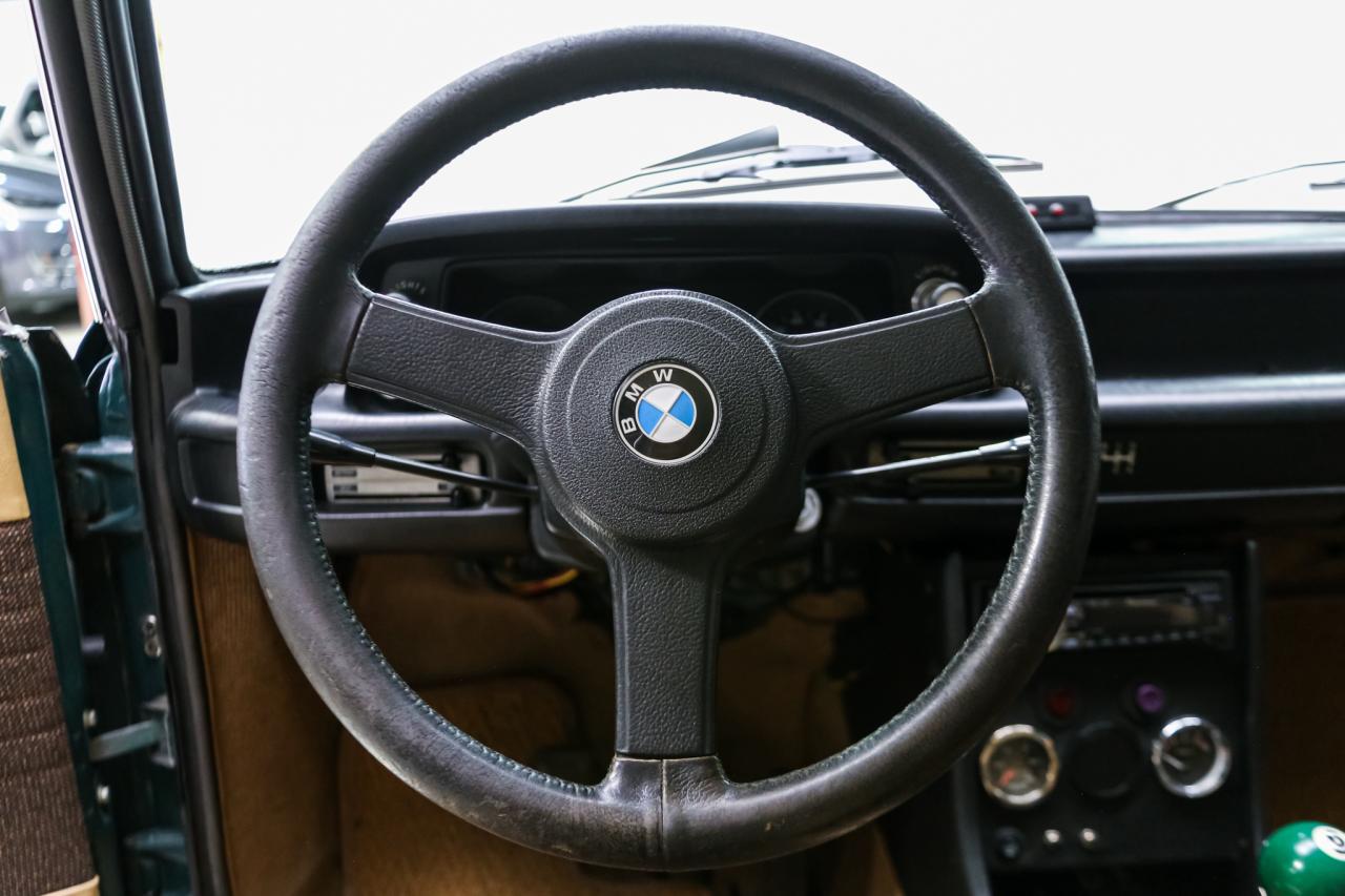 1973 BMW 2002 2.0L 125HP 4 SPEED MANUAL  RECAROSEATS POWERTRUNK Photo