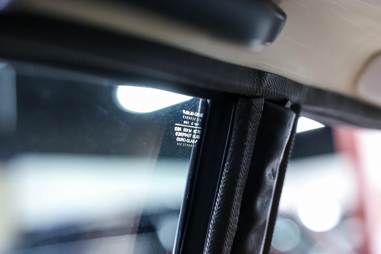 1973 BMW 2002 2.0L 125HP 4 SPEED MANUAL  RECAROSEATS POWERTRUNK Photo