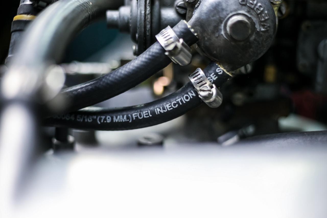 1973 BMW 2002 2.0L 125HP 4 SPEED MANUAL  RECAROSEATS POWERTRUNK Photo