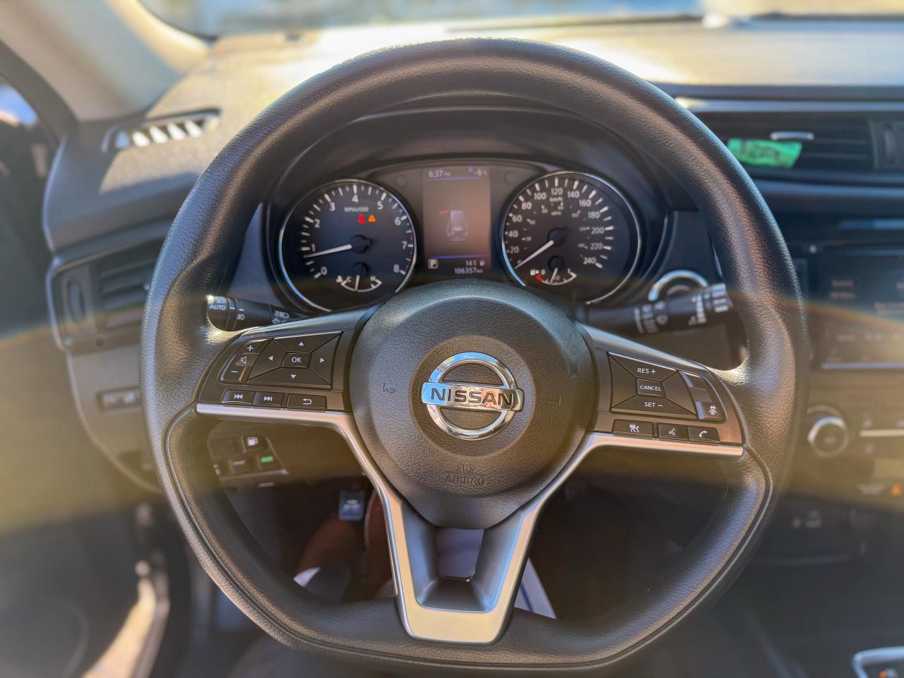 2019 Nissan Rogue SV-AWD/LOW KM/CAMERA/ACC/REMOTE/NO ACCIDENTS Photo