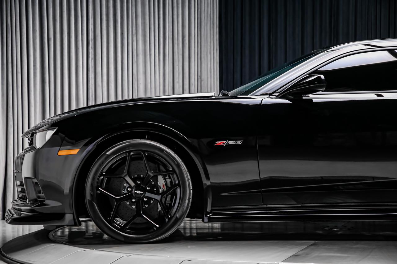 2014 Chevrolet Camaro Z-28 427 V8 7.0L 505HP CARBONCERAMIC RARE LOWKM AC Photo