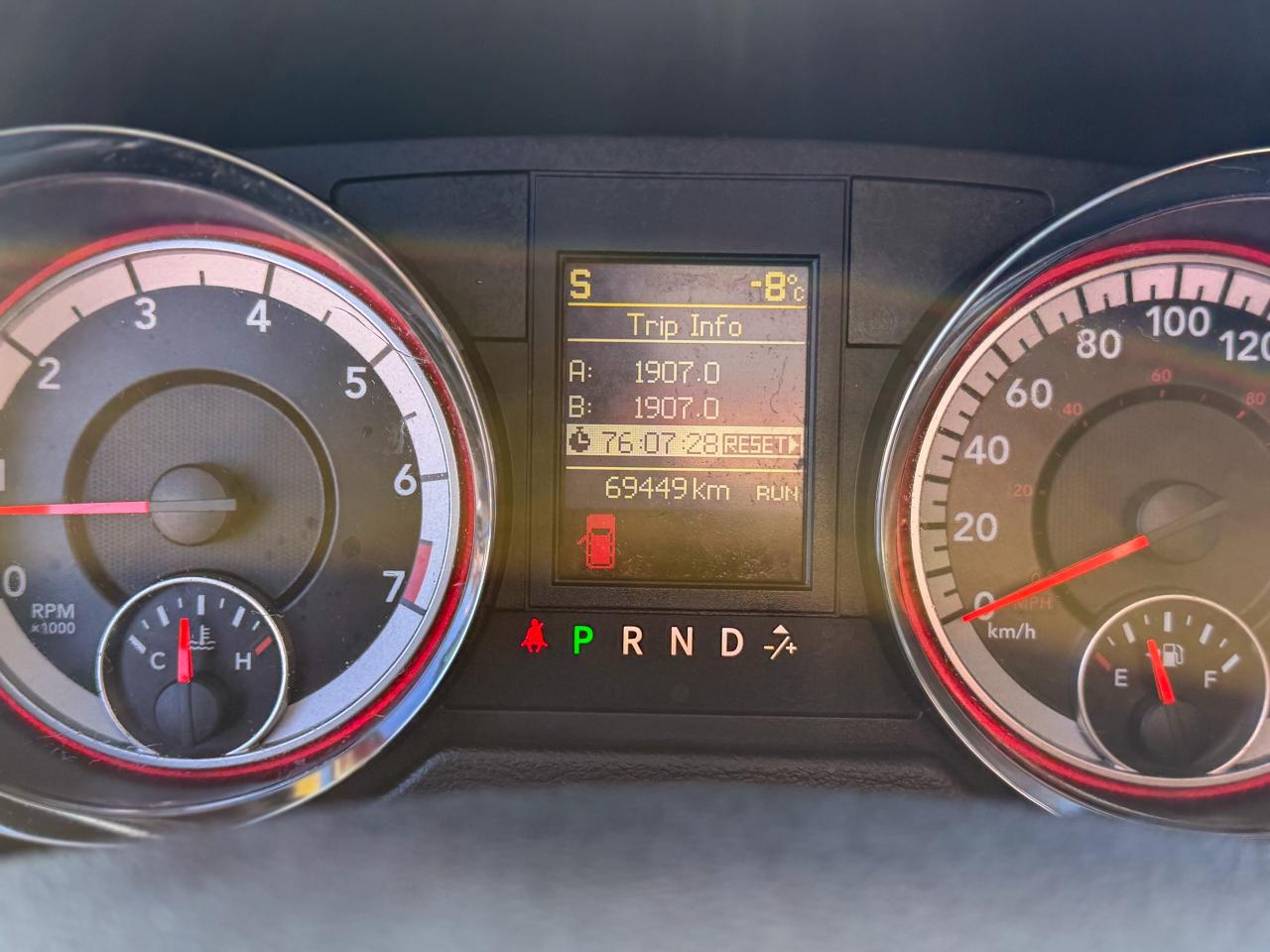 2017 Dodge Grand Caravan Crew Plus/P. SLIDING DOORS/DVD/LEATHER/LOW KM/NAVI Photo