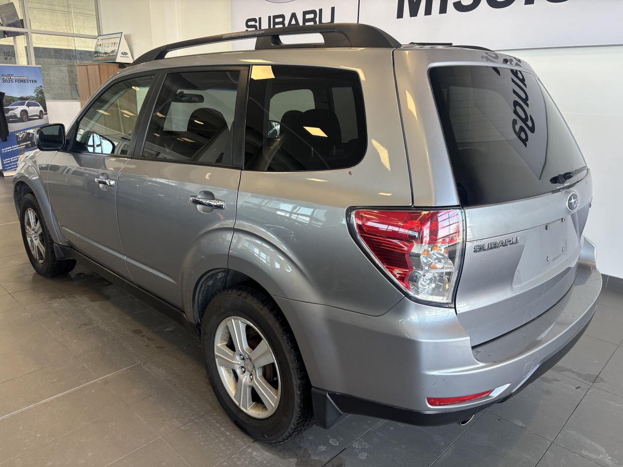 2010 Subaru Forester TOURING   VERY LOW KM   CLEAN CARFAX   SOLD ASIS! Photo