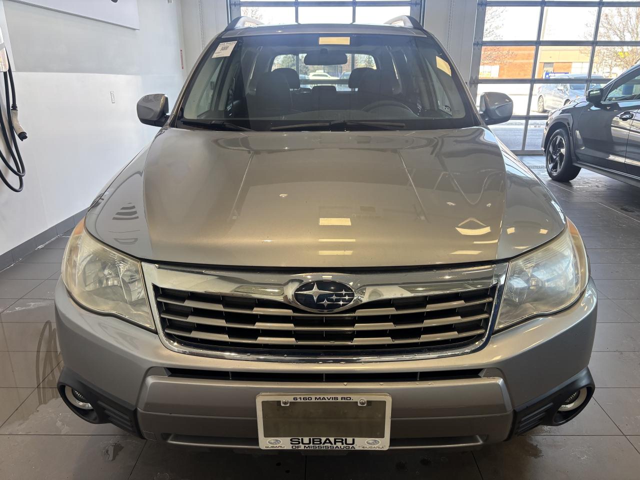 2010 Subaru Forester TOURING   VERY LOW KM   CLEAN CARFAX   SOLD ASIS! Photo