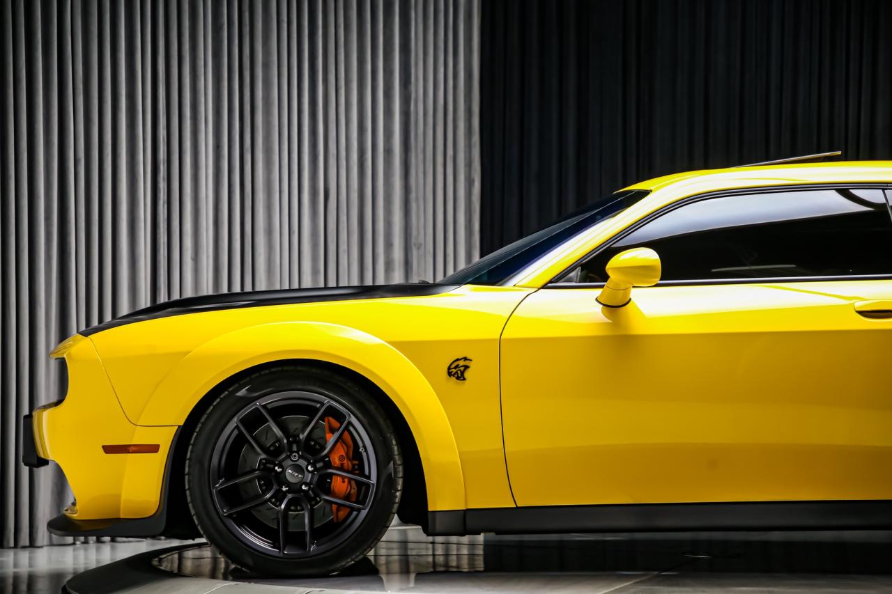 2018 Dodge Challenger SRT HELLCAT WIDEBODY 707HP  RARECOLOR ROOF NAV Photo