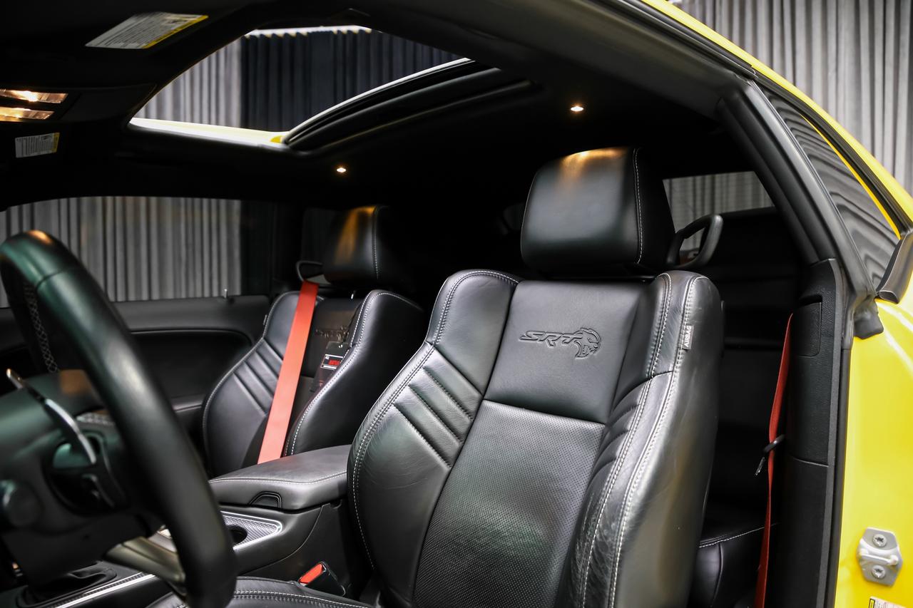 2018 Dodge Challenger SRT HELLCAT WIDEBODY 707HP  RARECOLOR ROOF NAV Photo
