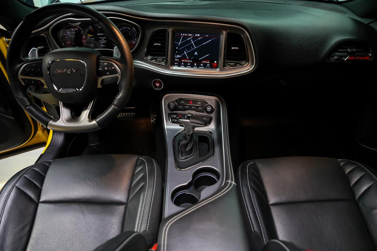 2018 Dodge Challenger SRT HELLCAT WIDEBODY 707HP  RARECOLOR ROOF NAV Photo