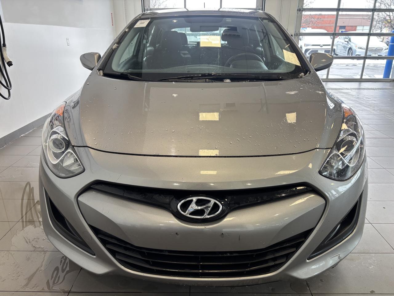 2013 Hyundai Elantra GT GL   LOW KM   CLEAN CARFAX   SOLD ASIS   AUTOMATIC Photo