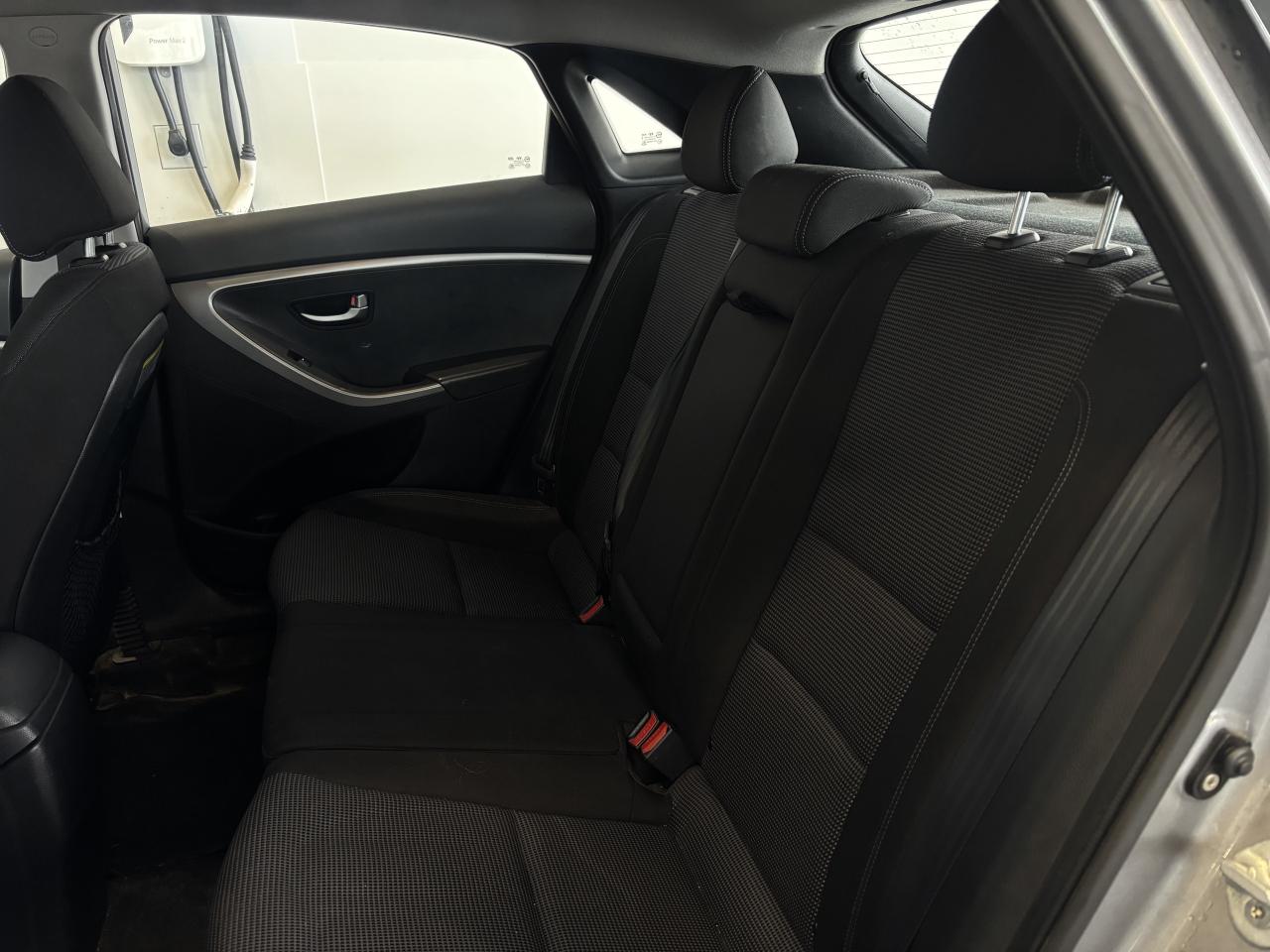 2013 Hyundai Elantra GT GL   LOW KM   CLEAN CARFAX   SOLD ASIS   AUTOMATIC Photo