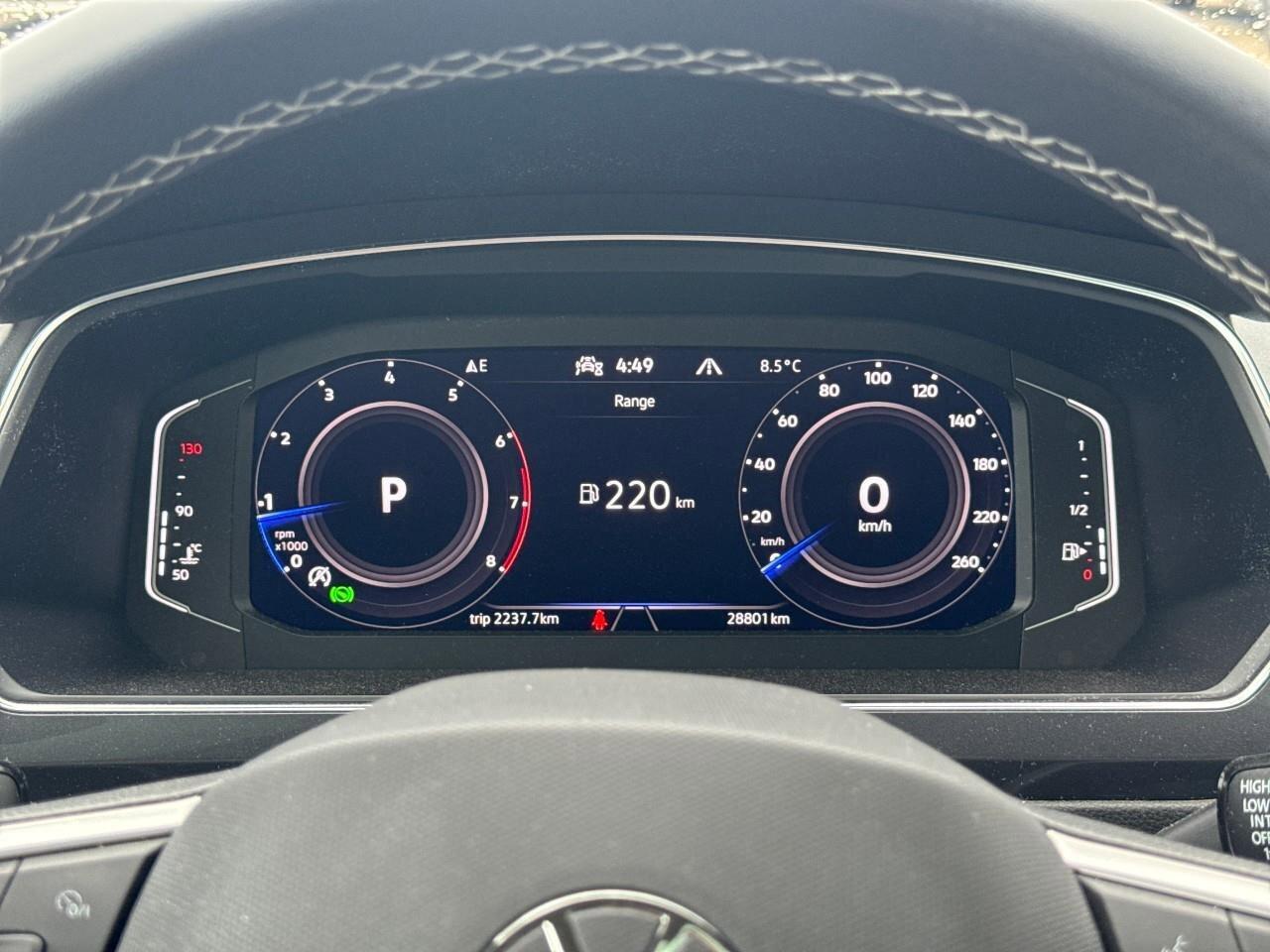 2023 Volkswagen Tiguan ComfortlineACCIDENT-FREE, AWD, SUNROOF, CARPLAY, A Photo