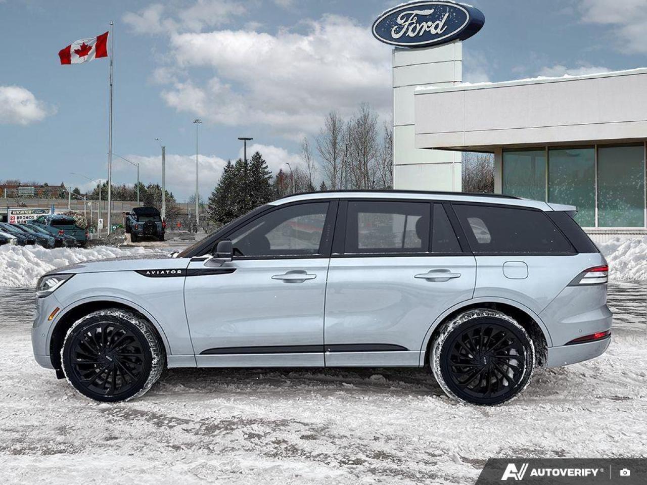 2023 Lincoln Aviator Reserve   LTHR   HTD STEER WHEEL   NAV LTHR   HTD Photo