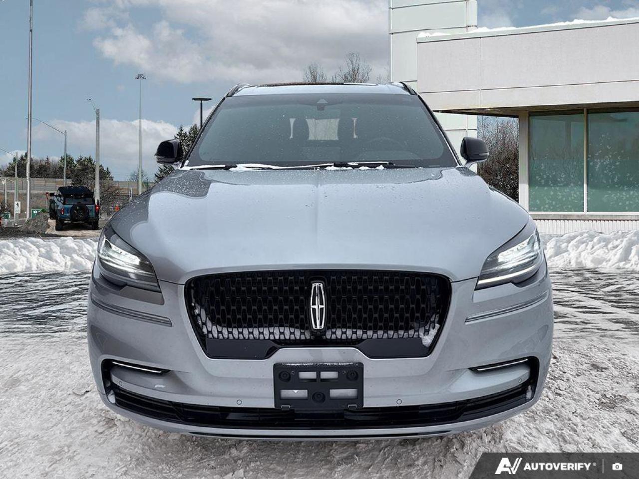 2023 Lincoln Aviator Reserve   LTHR   HTD STEER WHEEL   NAV LTHR   HTD Photo2