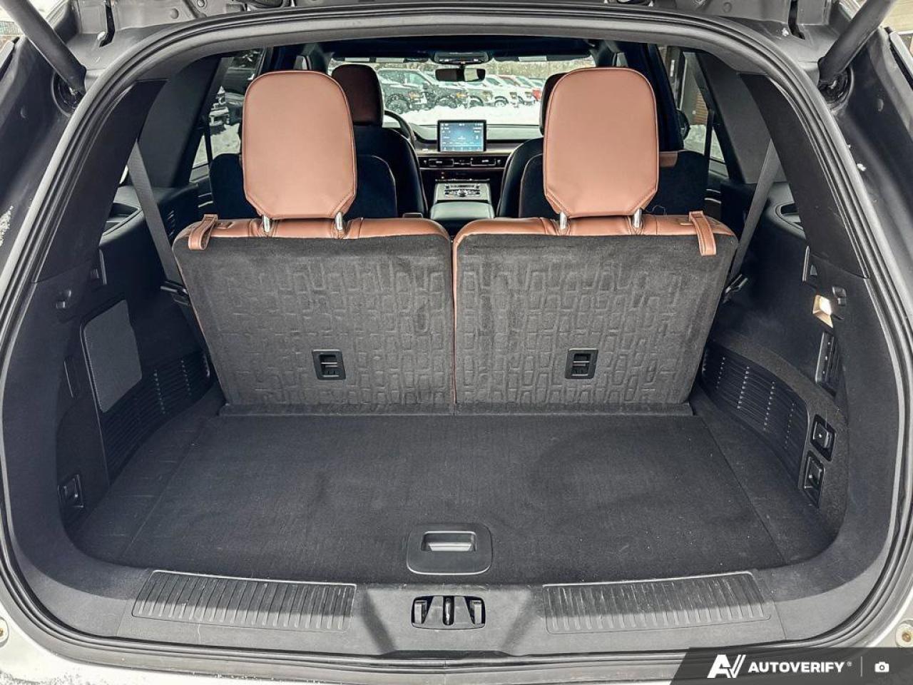 2023 Lincoln Aviator Reserve   LTHR   HTD STEER WHEEL   NAV LTHR   HTD Photo