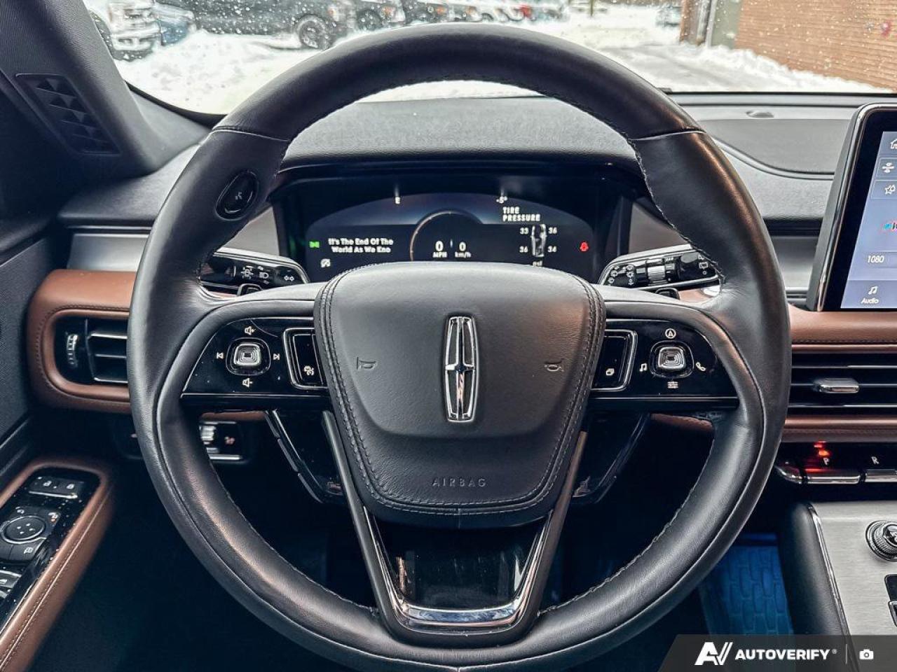 2023 Lincoln Aviator Reserve   LTHR   HTD STEER WHEEL   NAV LTHR   HTD Photo