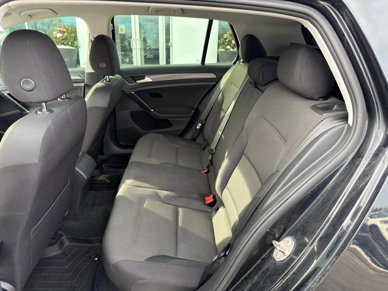 2021 Volkswagen Golf ComfortlineCERTIFIED AS-TRADED, ONE-OWNER, ACCIDEN Photo