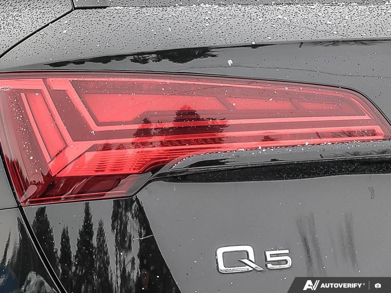 2023 Audi Q5 KomfortONE-OWNER, ACCIDENT-FREE, AWD, VORSPRUNG PK Photo