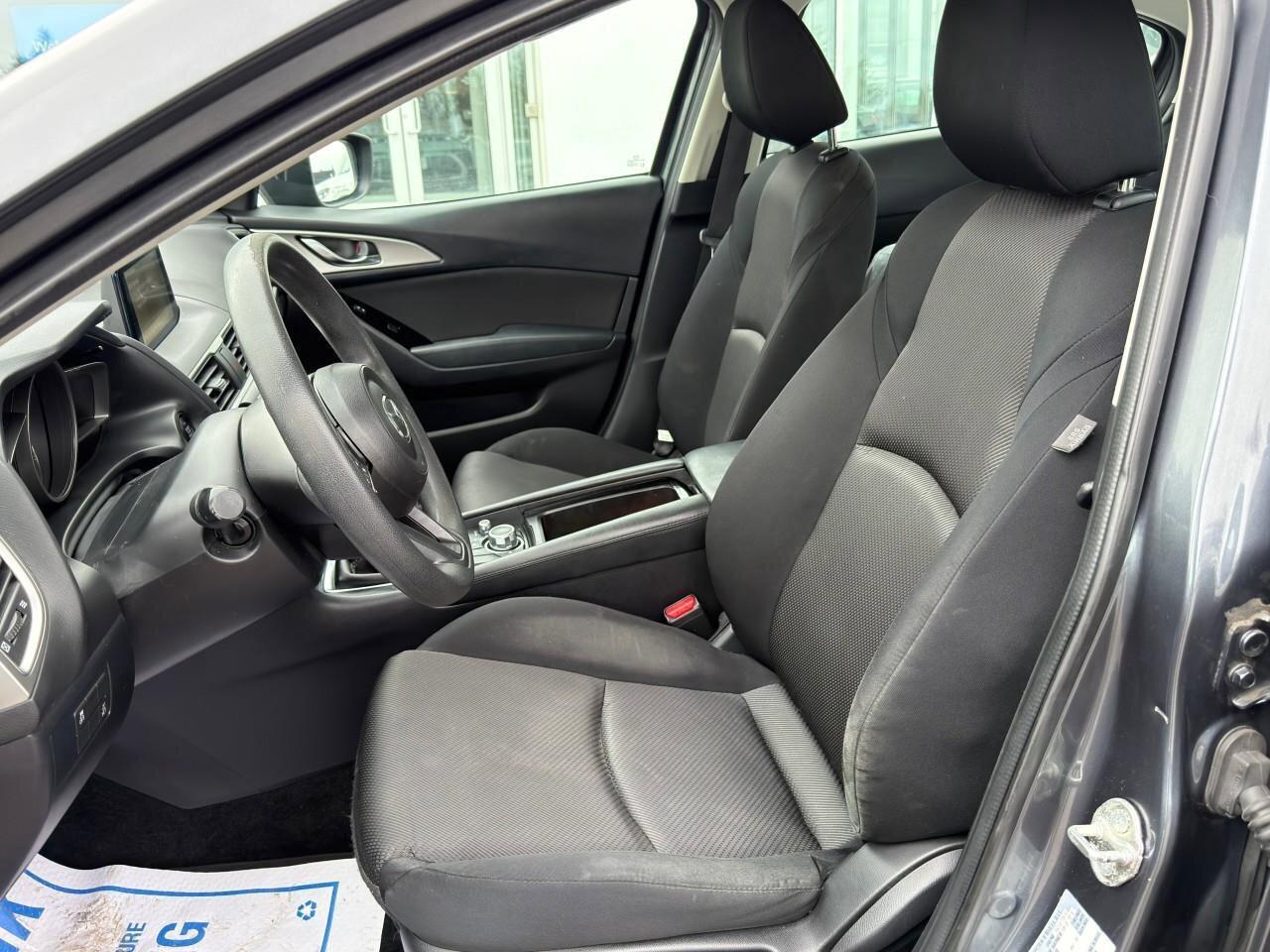 2017 Mazda MAZDA3 GXCERTIFIED AS-TRADED, ACCIDENT-FREE, FWD, MANUAL, Photo