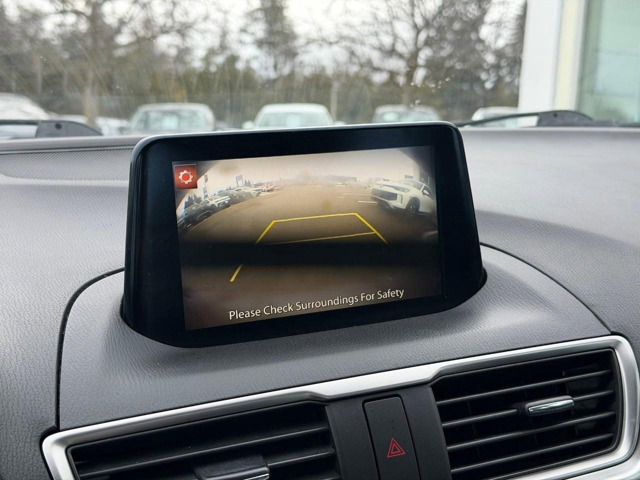 2017 Mazda MAZDA3 GXCERTIFIED AS-TRADED, ACCIDENT-FREE, FWD, MANUAL, Photo