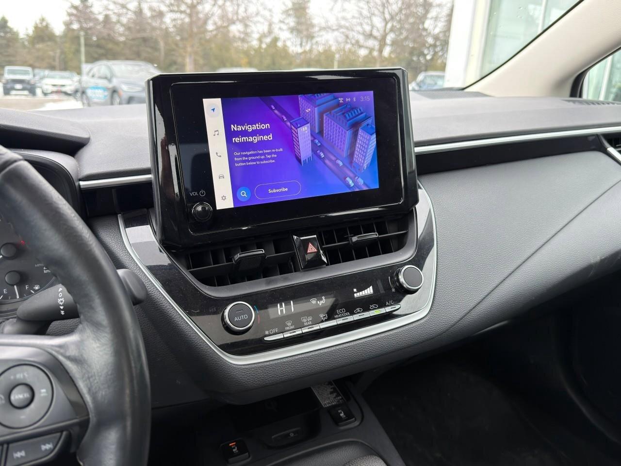 2023 Toyota Corolla LELE UPGRADE PACK, SUNROOF, ALLOY WHEELS, APPLE CA Photo