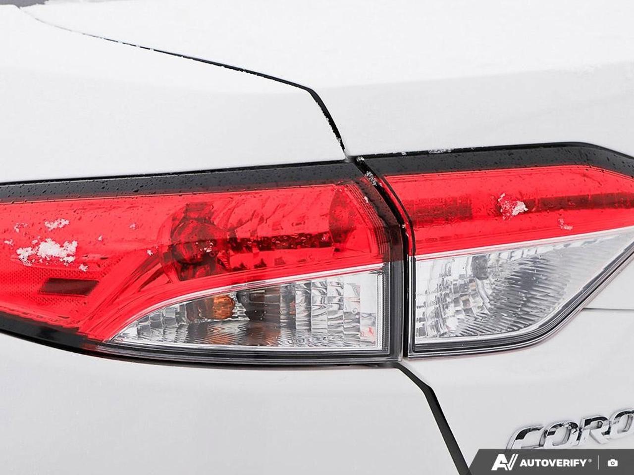 2023 Toyota Corolla Le CvtLE UPGRADE PACK, SUNROOF, ALLOY WHEELS, APPL Photo