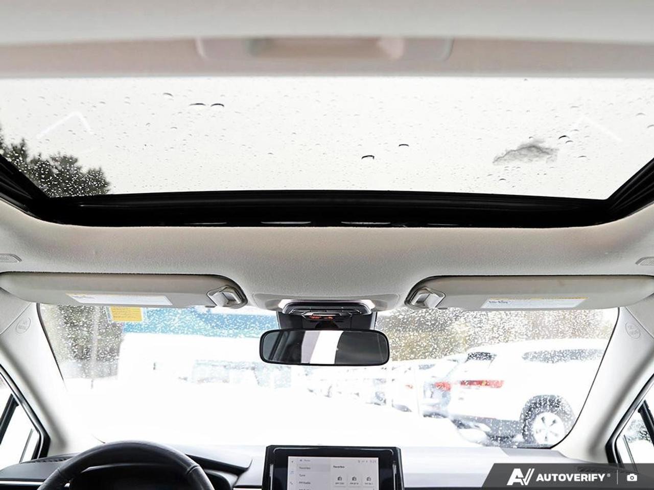 2023 Toyota Corolla Le CvtLE UPGRADE PACK, SUNROOF, ALLOY WHEELS, APPL Photo