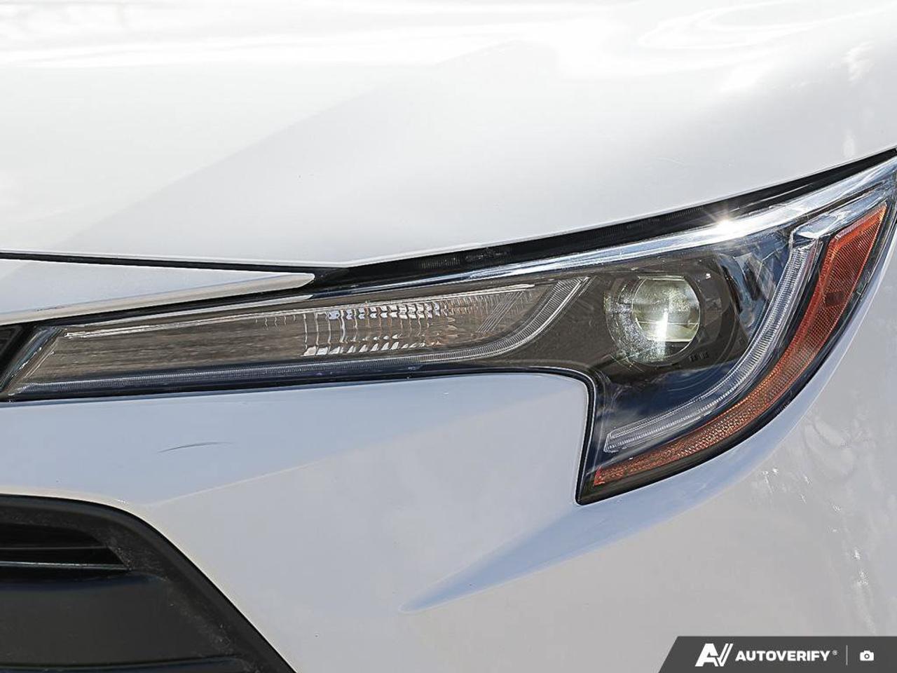 2023 Toyota Corolla Le CvtLE UPGRADE PACK, SUNROOF, ALLOY WHEELS, APPL Photo