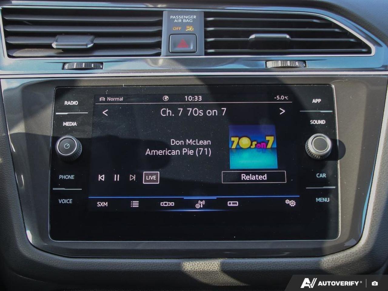 2022 Volkswagen Tiguan ComfortlineAWD, ACCIDENT-FREE, HTD SEATS, HTD WHEE Photo